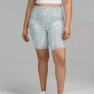 Lululemon Swift Speed High-Rise Short 8" Reverberate Chevron Jacquard Size 4